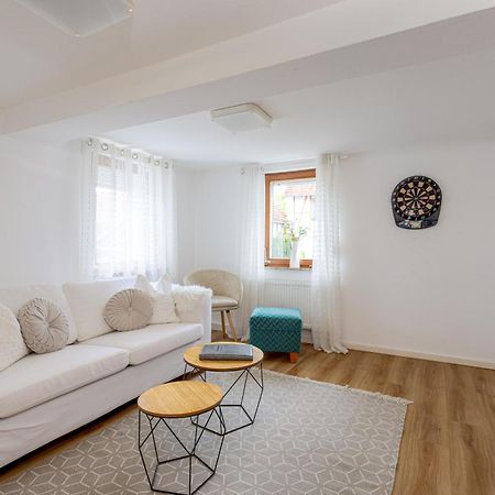 Dream Green Apartment 'Meadow' Gladenbach エクステリア 写真