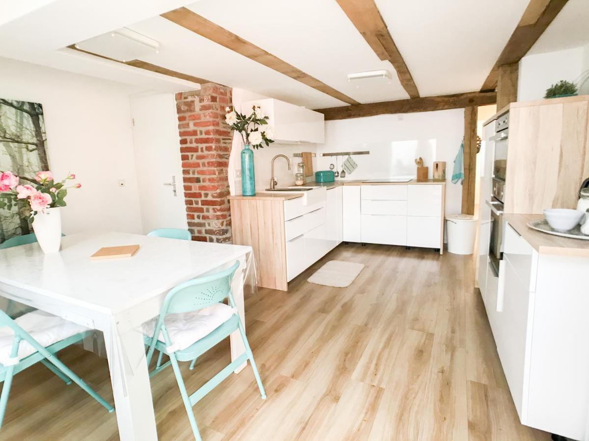 Dream Green Apartment 'Meadow' Gladenbach エクステリア 写真