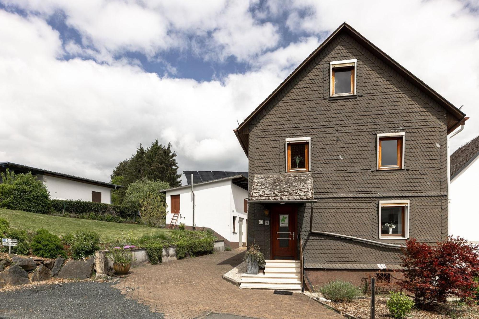 Dream Green Apartment 'Meadow' Gladenbach エクステリア 写真
