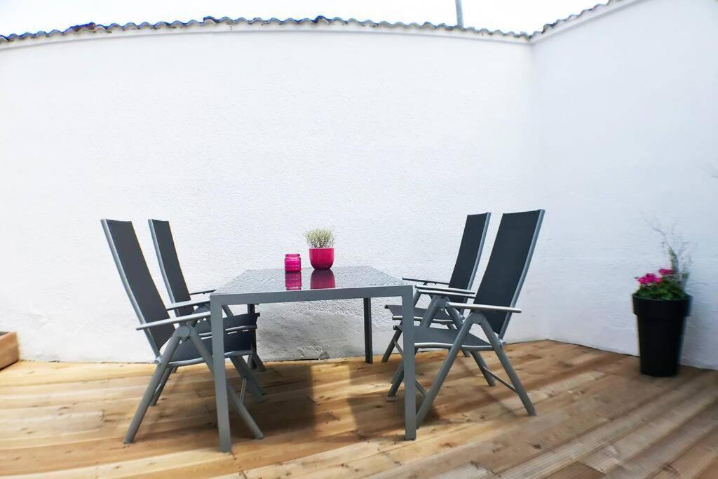 Dream Green Apartment 'Meadow' Gladenbach エクステリア 写真