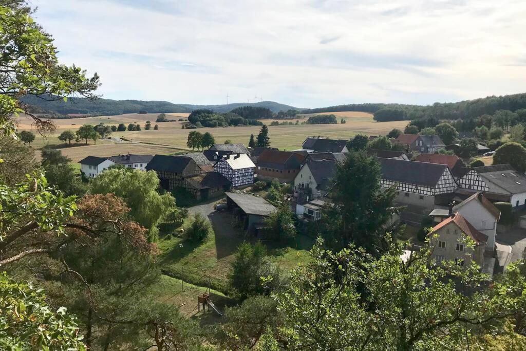 Dream Green Apartment 'Meadow' Gladenbach エクステリア 写真