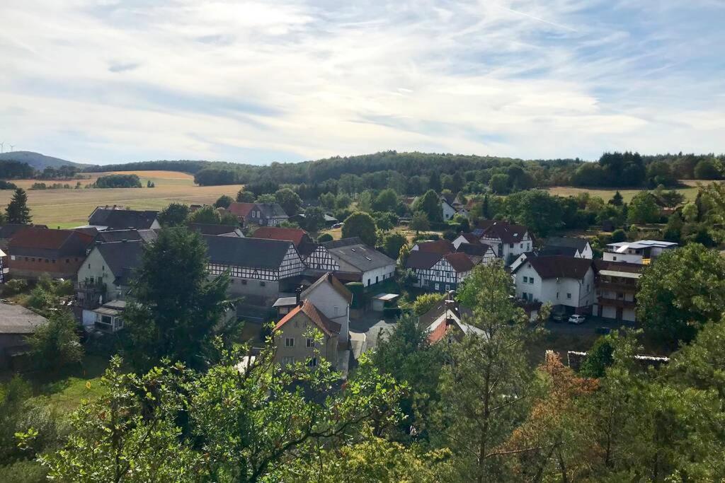Dream Green Apartment 'Meadow' Gladenbach エクステリア 写真